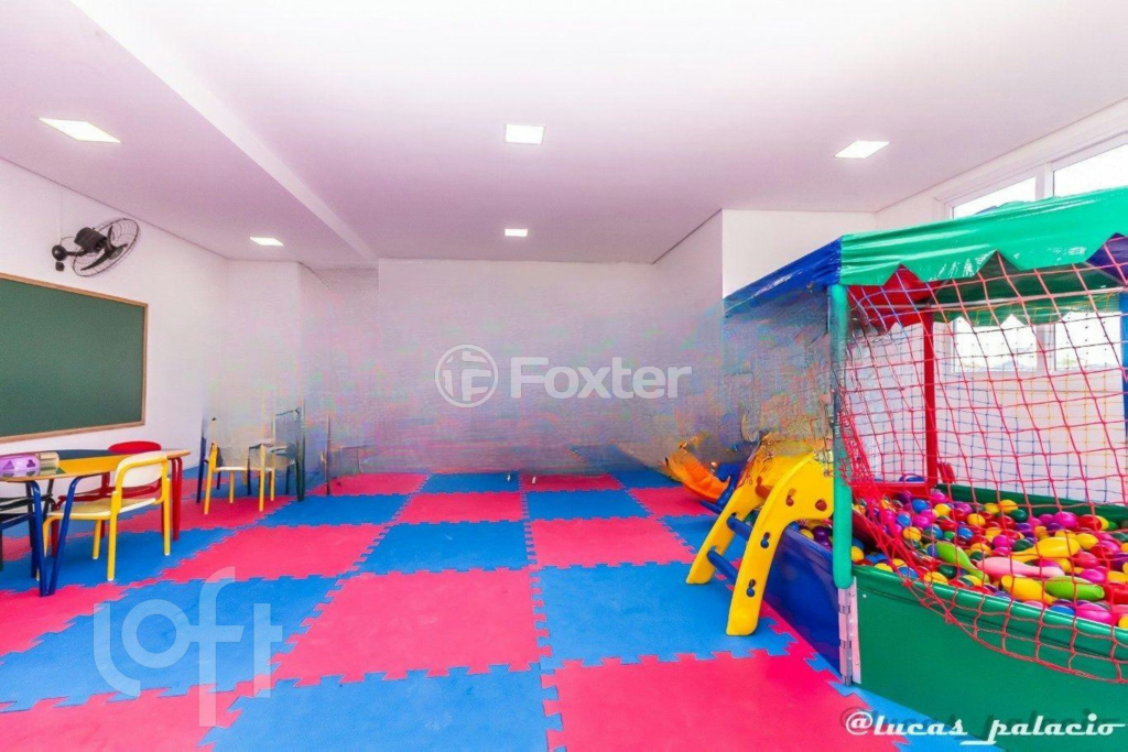 Apartamento à venda com 3 quartos, 69m² - Foto 21