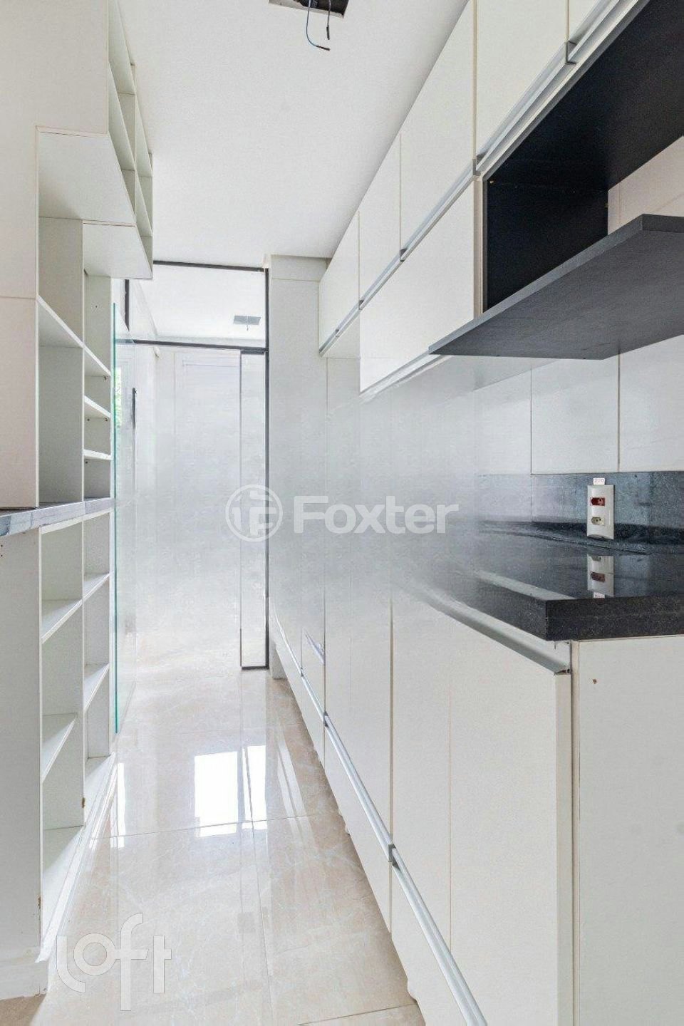 Apartamento à venda com 3 quartos, 69m² - Foto 4