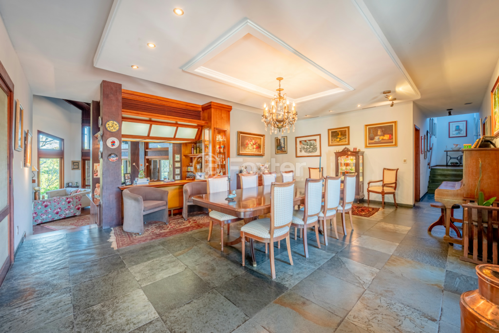 Casa de Condomínio à venda com 3 quartos, 388m² - Foto 9