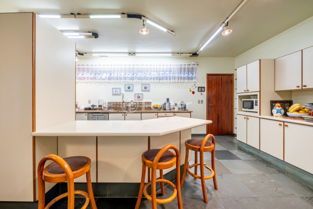 Casa de Condomínio à venda com 3 quartos, 388m² - Foto 30