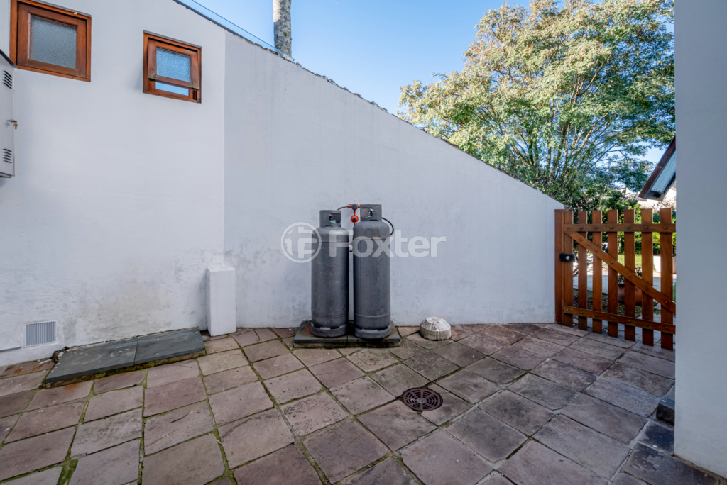 Casa de Condomínio à venda com 3 quartos, 388m² - Foto 49