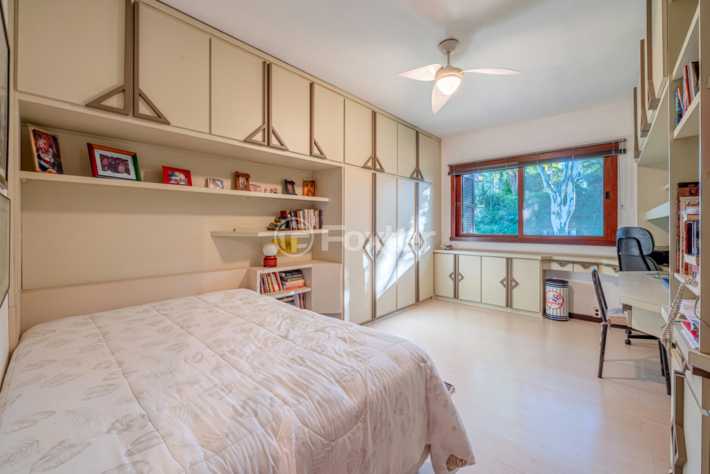 Casa de Condomínio à venda com 3 quartos, 388m² - Foto 26