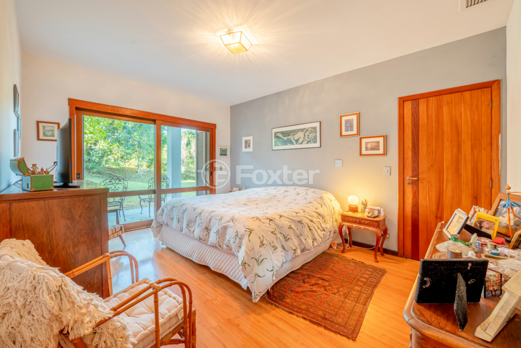 Casa de Condomínio à venda com 3 quartos, 388m² - Foto 18