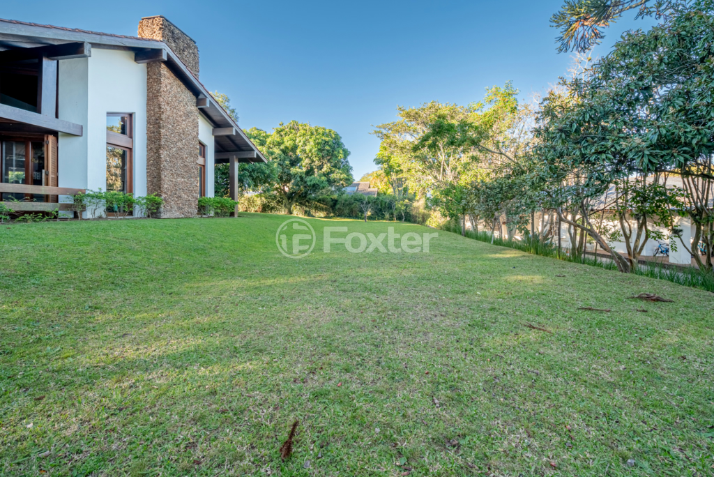 Casa de Condomínio à venda com 3 quartos, 388m² - Foto 39