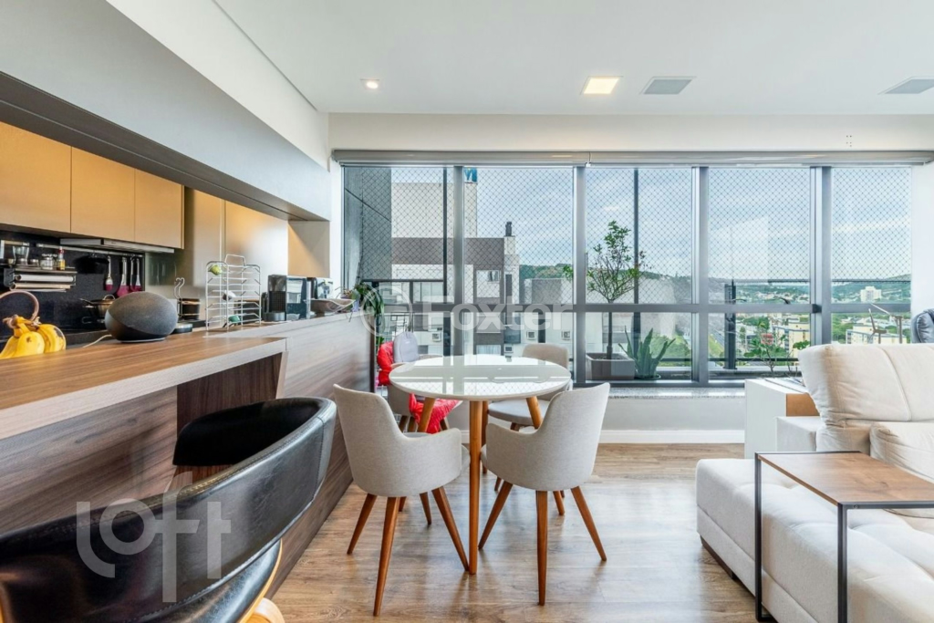 Cobertura à venda com 2 quartos, 128m² - Foto 1