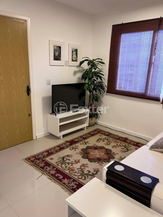 Apartamento à venda com 2 quartos, 62m² - Foto 2