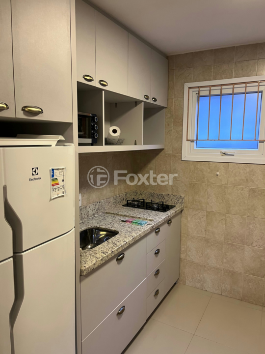 Apartamento à venda com 2 quartos, 62m² - Foto 4