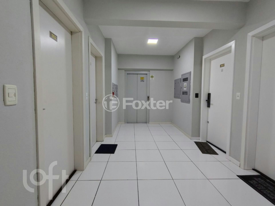 Apartamento à venda com 2 quartos, 61m² - Foto 11