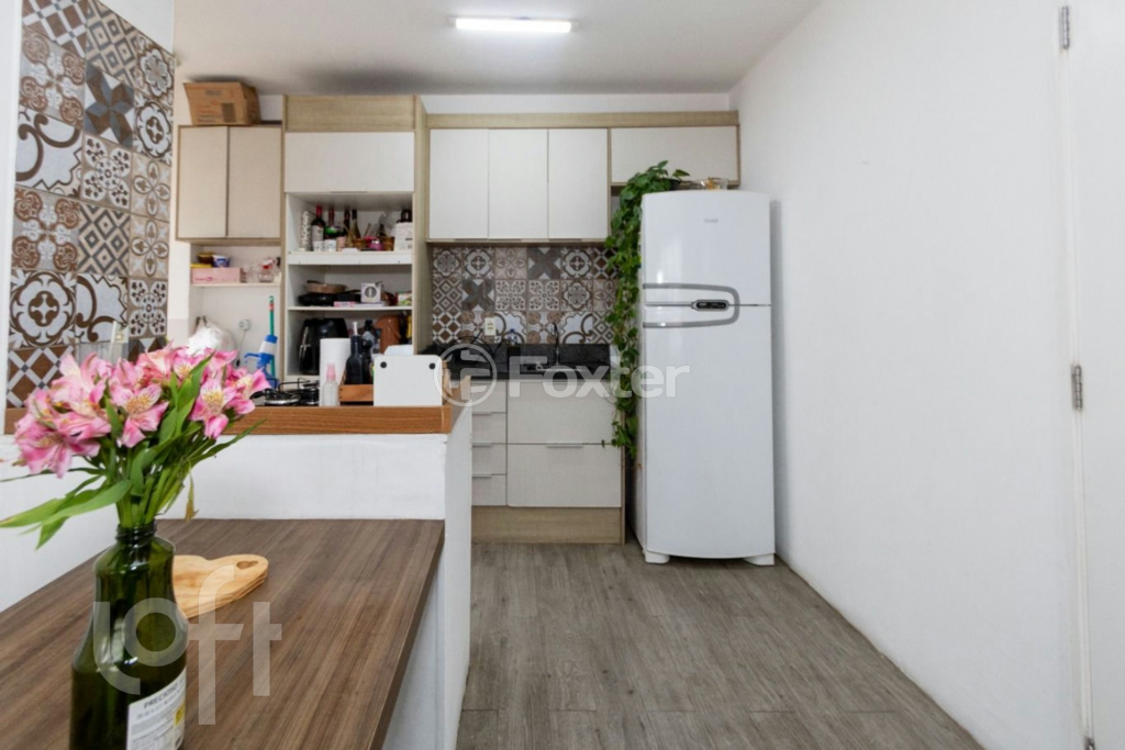 Apartamento à venda com 3 quartos, 50m² - Foto 18
