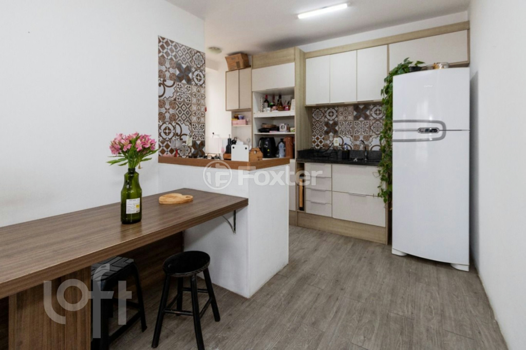 Apartamento à venda com 3 quartos, 50m² - Foto 17