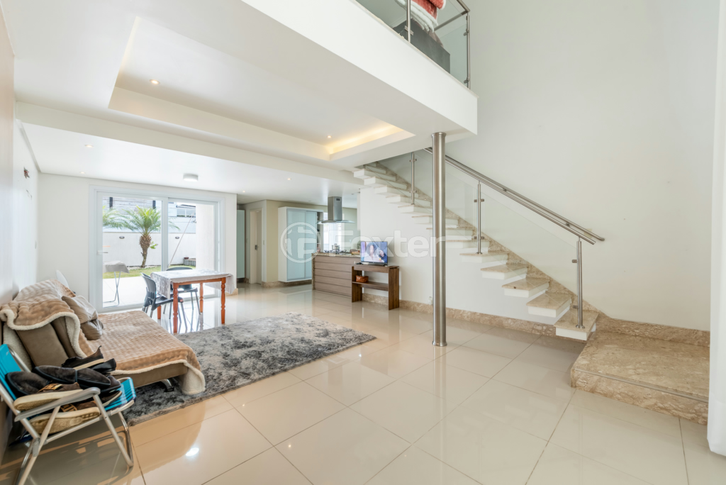 Casa de Condomínio à venda com 3 quartos, 190m² - Foto 1