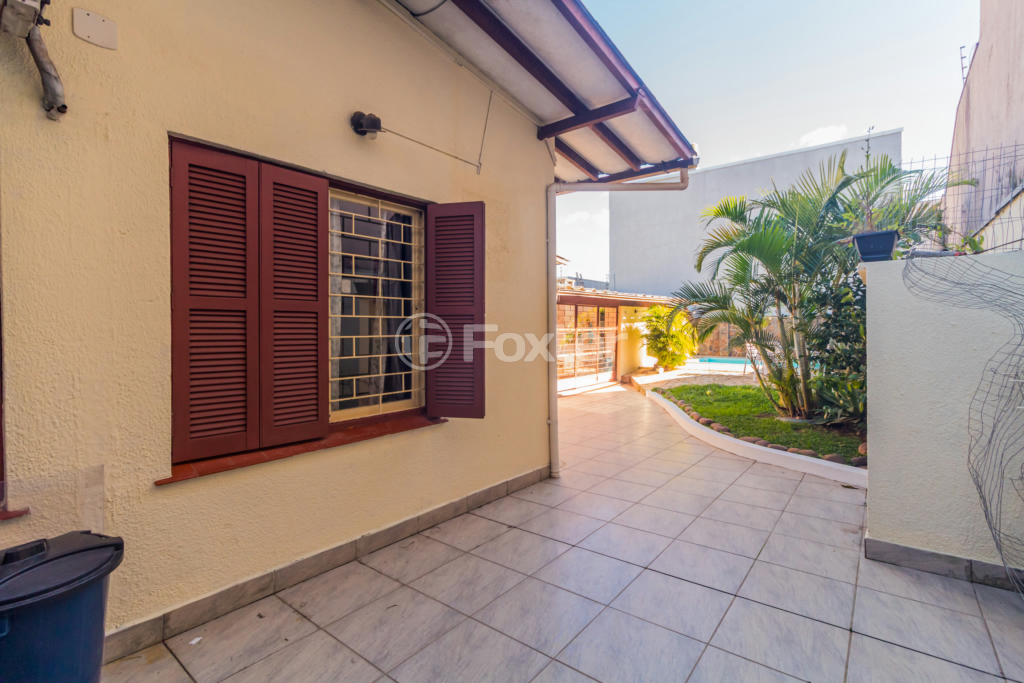 Casa à venda com 3 quartos, 160m² - Foto 6