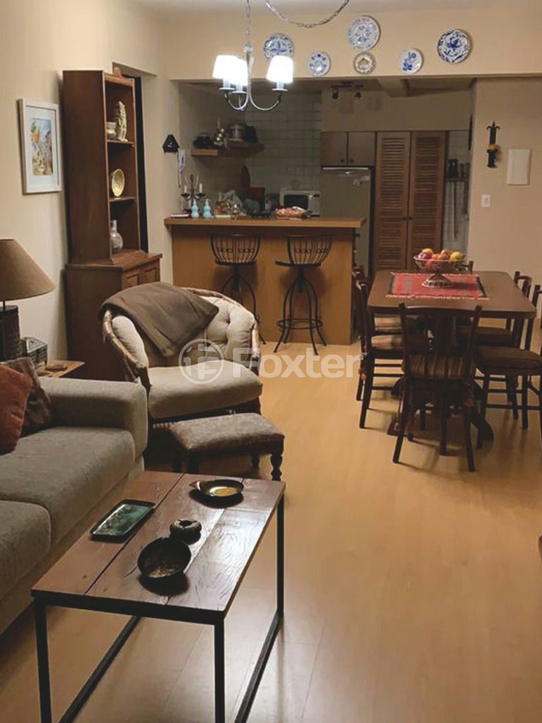 Apartamento à venda com 2 quartos, 67m² - Foto 7
