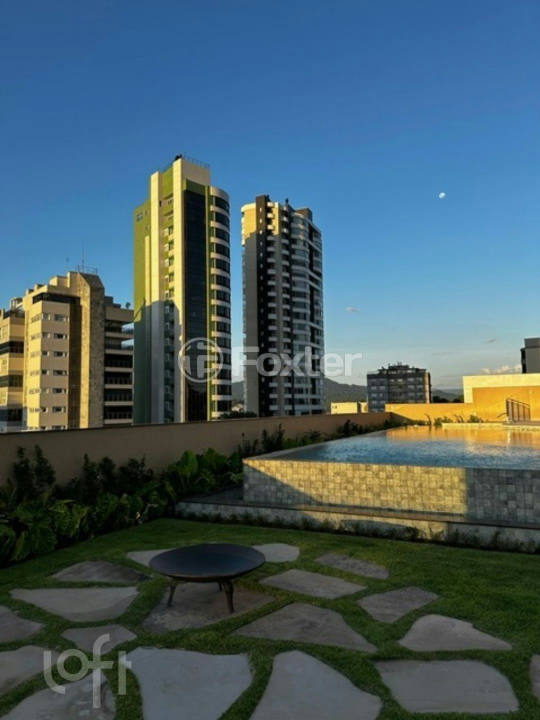 Apartamento à venda com 3 quartos, 162m² - Foto 49