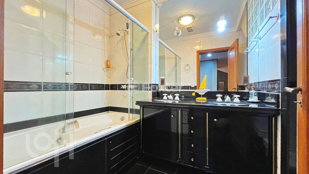 Casa à venda com 4 quartos, 428m² - Foto 42