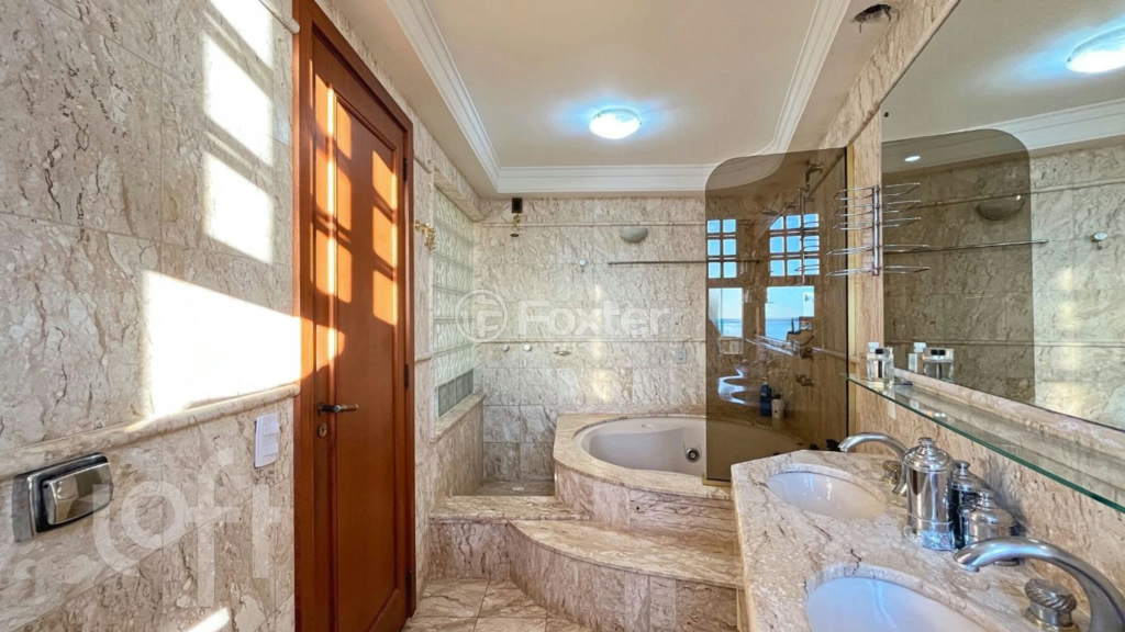 Casa à venda com 4 quartos, 428m² - Foto 37