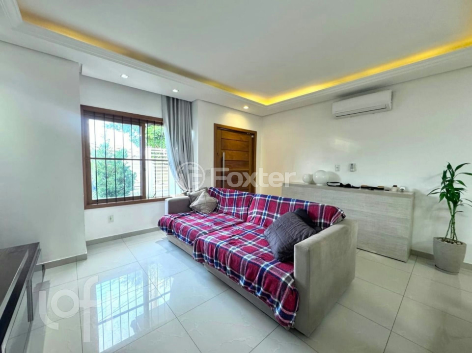 Casa à venda com 3 quartos, 113m² - Foto 4
