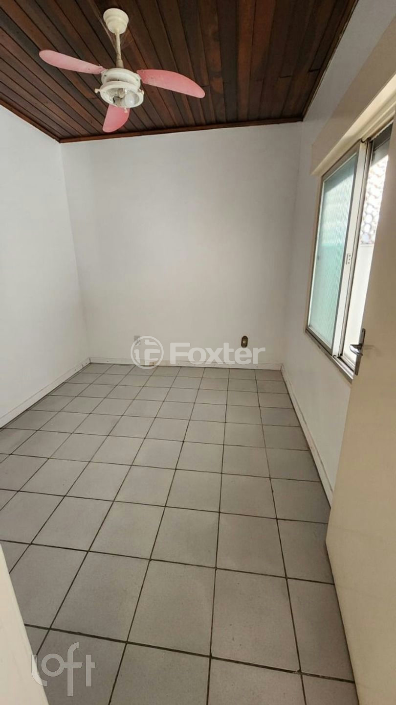 Casa à venda com 3 quartos, 160m² - Foto 3