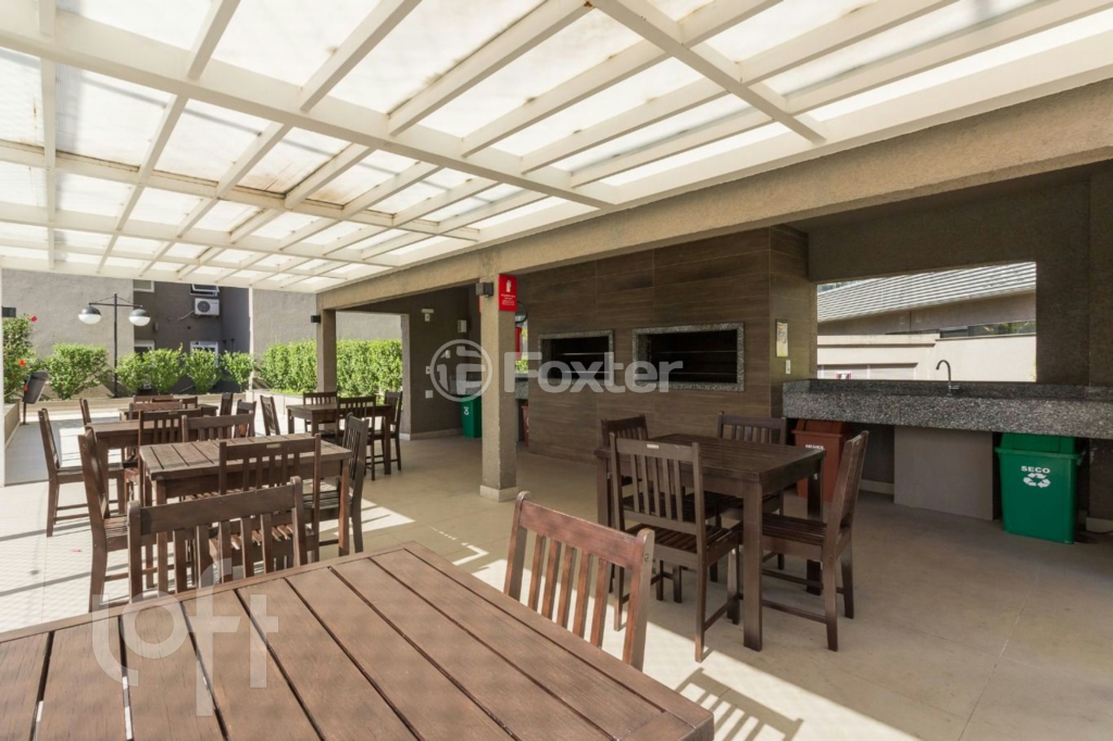 Apartamento à venda com 2 quartos, 65m² - Foto 23