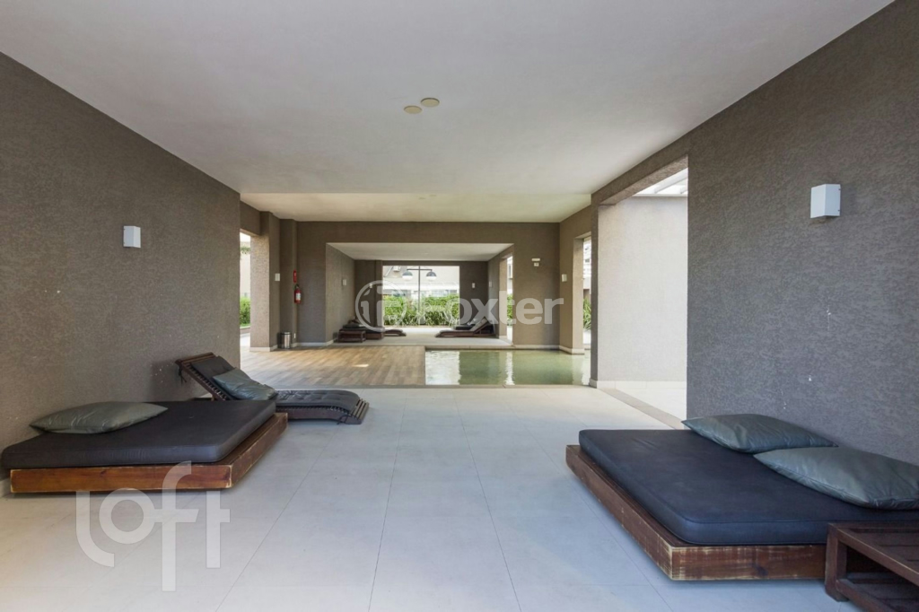 Apartamento à venda com 2 quartos, 65m² - Foto 19