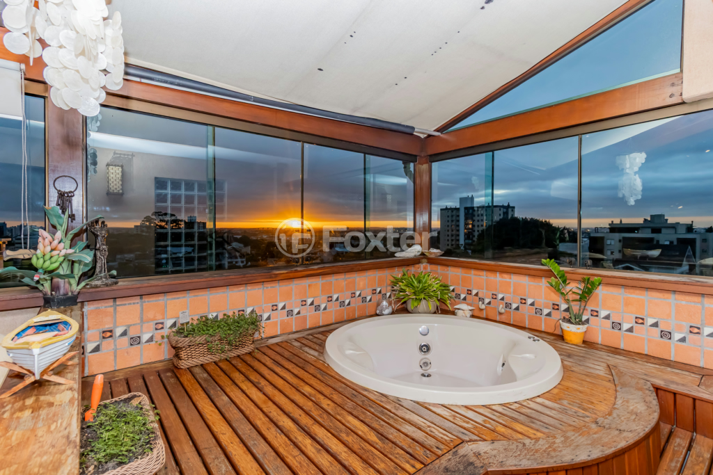 Cobertura à venda com 2 quartos, 126m² - Foto 1