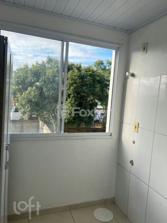 Apartamento à venda com 2 quartos, 64m² - Foto 5