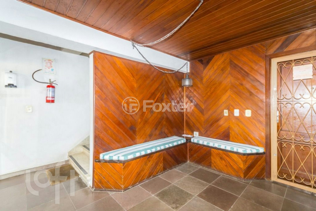 Apartamento à venda com 2 quartos, 72m² - Foto 25