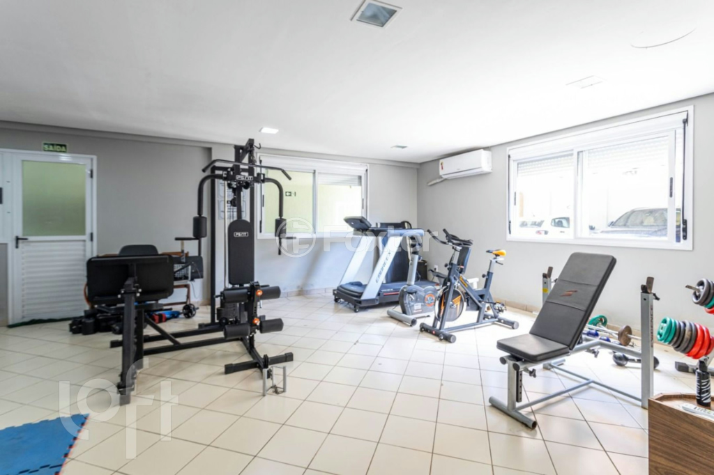 Apartamento à venda com 2 quartos, 78m² - Foto 29