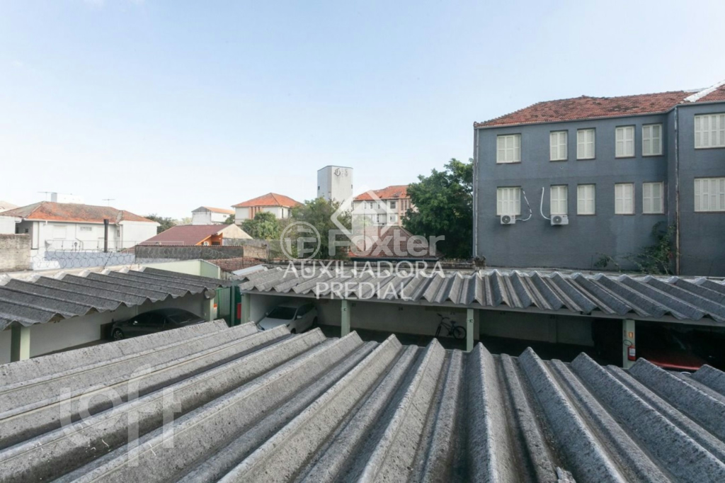 Apartamento à venda com 2 quartos, 78m² - Foto 32