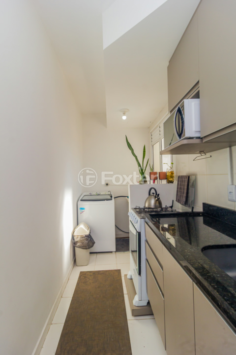 Apartamento à venda com 2 quartos, 48m² - Foto 18