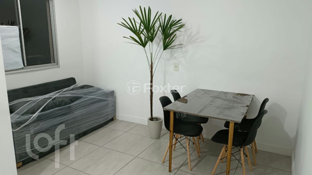 Apartamento à venda com 2 quartos, 43m² - Foto 25