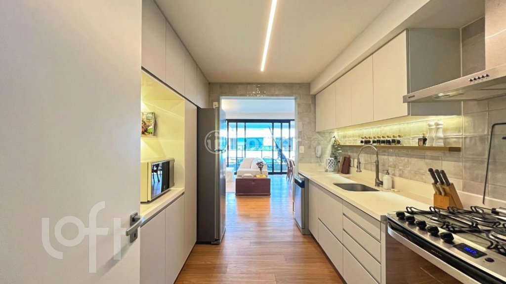 Apartamento à venda com 3 quartos, 146m² - Foto 16