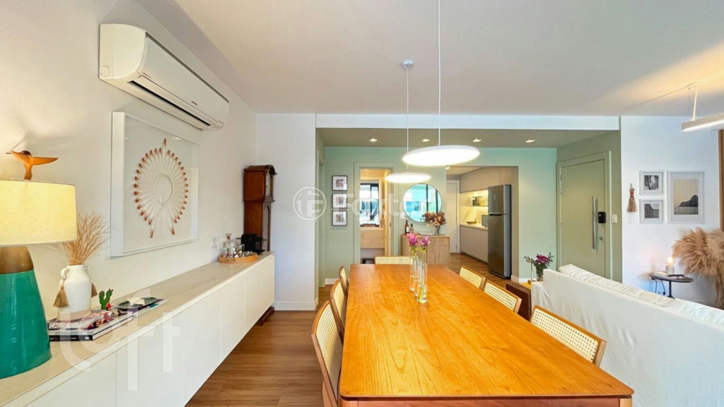 Apartamento à venda com 3 quartos, 146m² - Foto 8