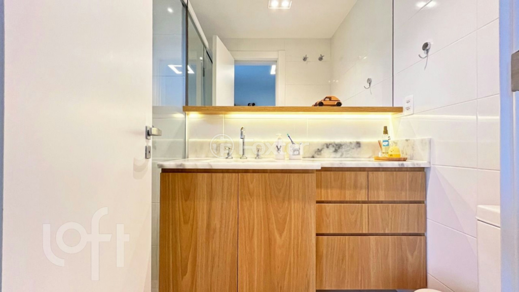 Apartamento à venda com 3 quartos, 146m² - Foto 21