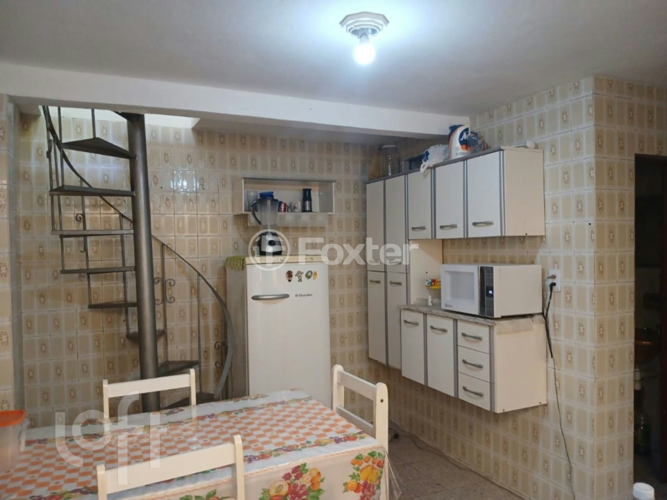 Casa à venda com 2 quartos, 156m² - Foto 3