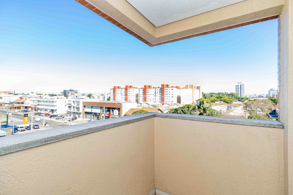 Apartamento à venda com 3 quartos, 100m² - Foto 4