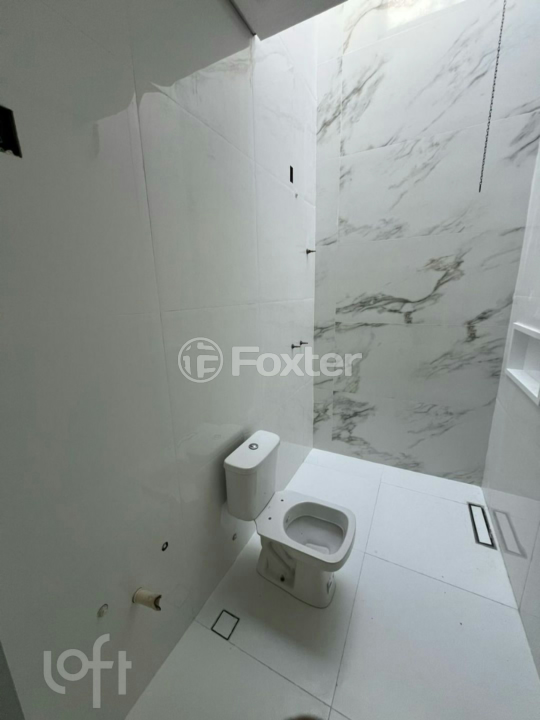 Casa à venda com 3 quartos, 110m² - Foto 3