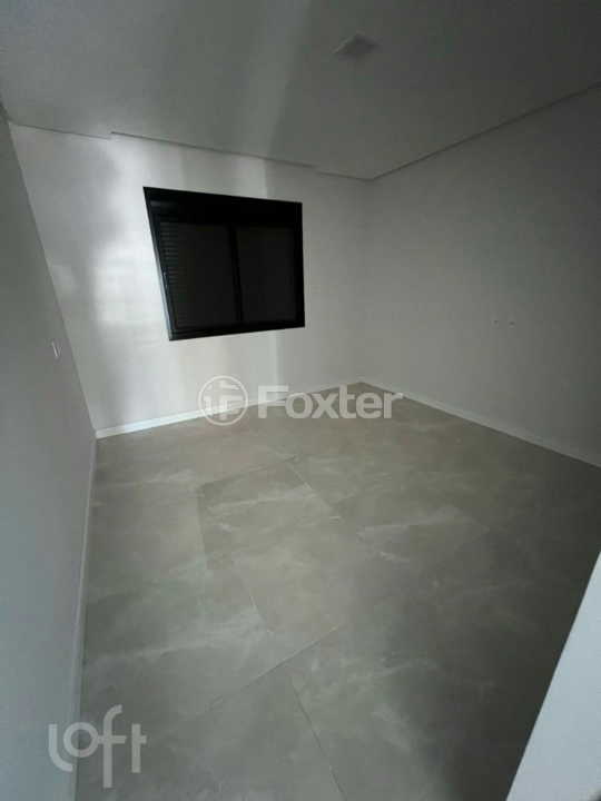 Casa à venda com 3 quartos, 110m² - Foto 10