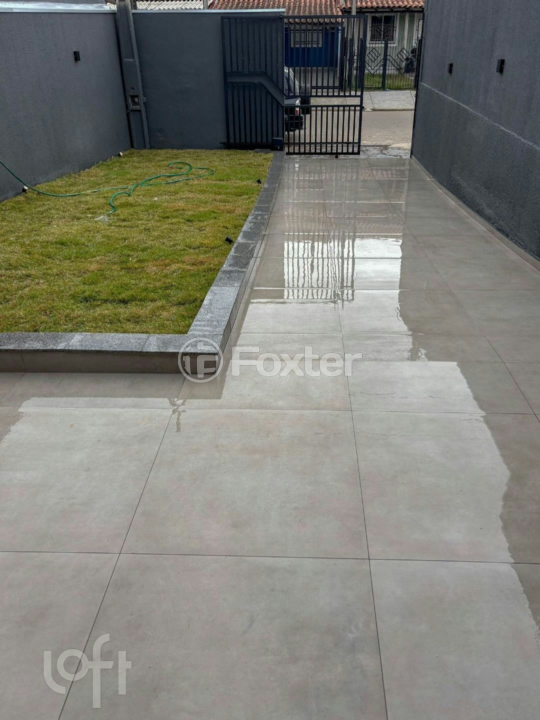 Casa à venda com 1 quarto, 30m² - Foto 1