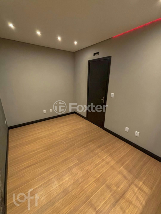 Casa à venda com 1 quarto, 30m² - Foto 18