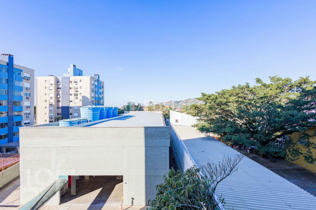 Apartamento à venda com 2 quartos, 64m² - Foto 3