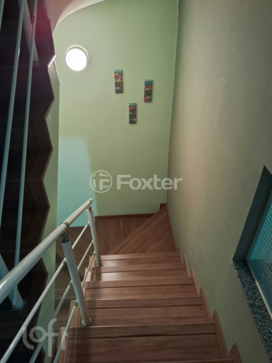 Casa de Condomínio à venda com 3 quartos, 130m² - Foto 2