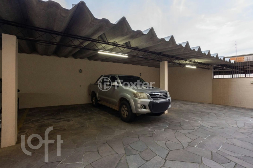 Cobertura à venda com 3 quartos, 240m² - Foto 32