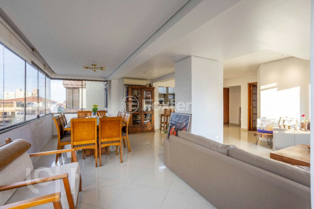 Cobertura à venda com 3 quartos, 240m² - Foto 6