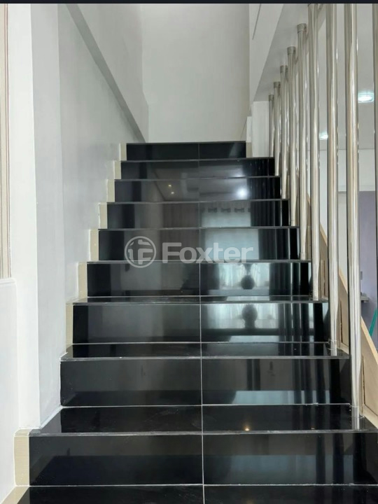 Casa à venda com 3 quartos, 196m² - Foto 8