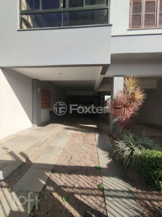 Apartamento à venda com 2 quartos, 82m² - Foto 2