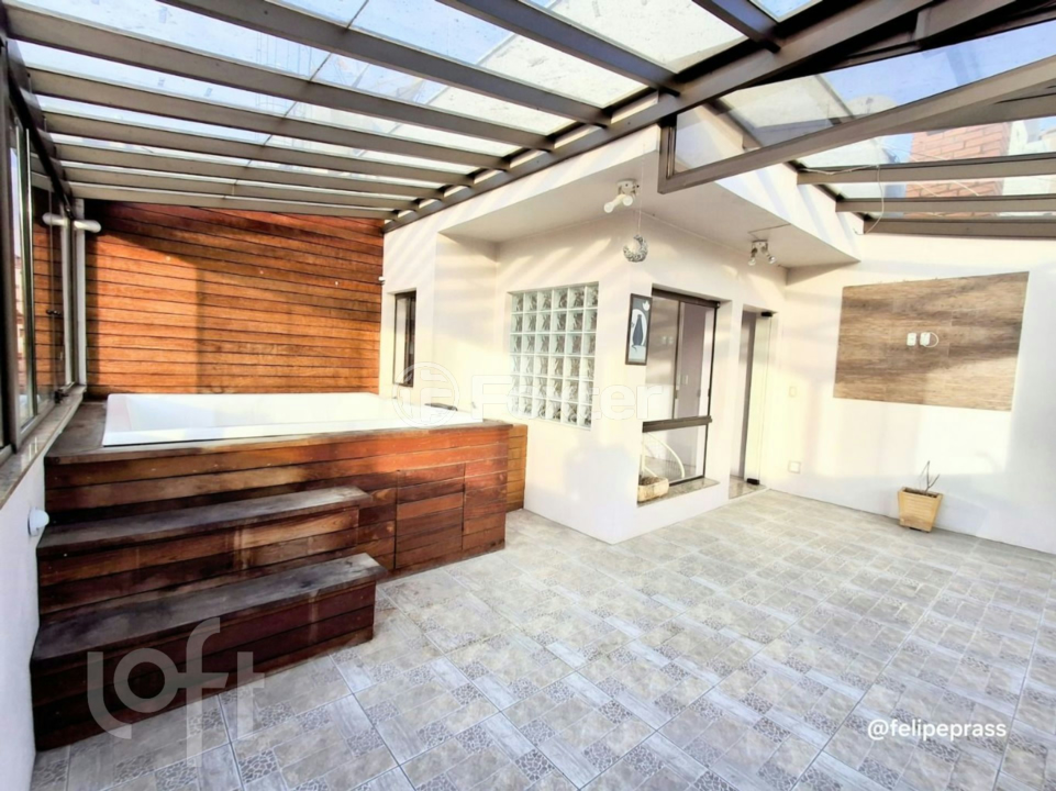 Cobertura à venda com 2 quartos, 99m² - Foto 2