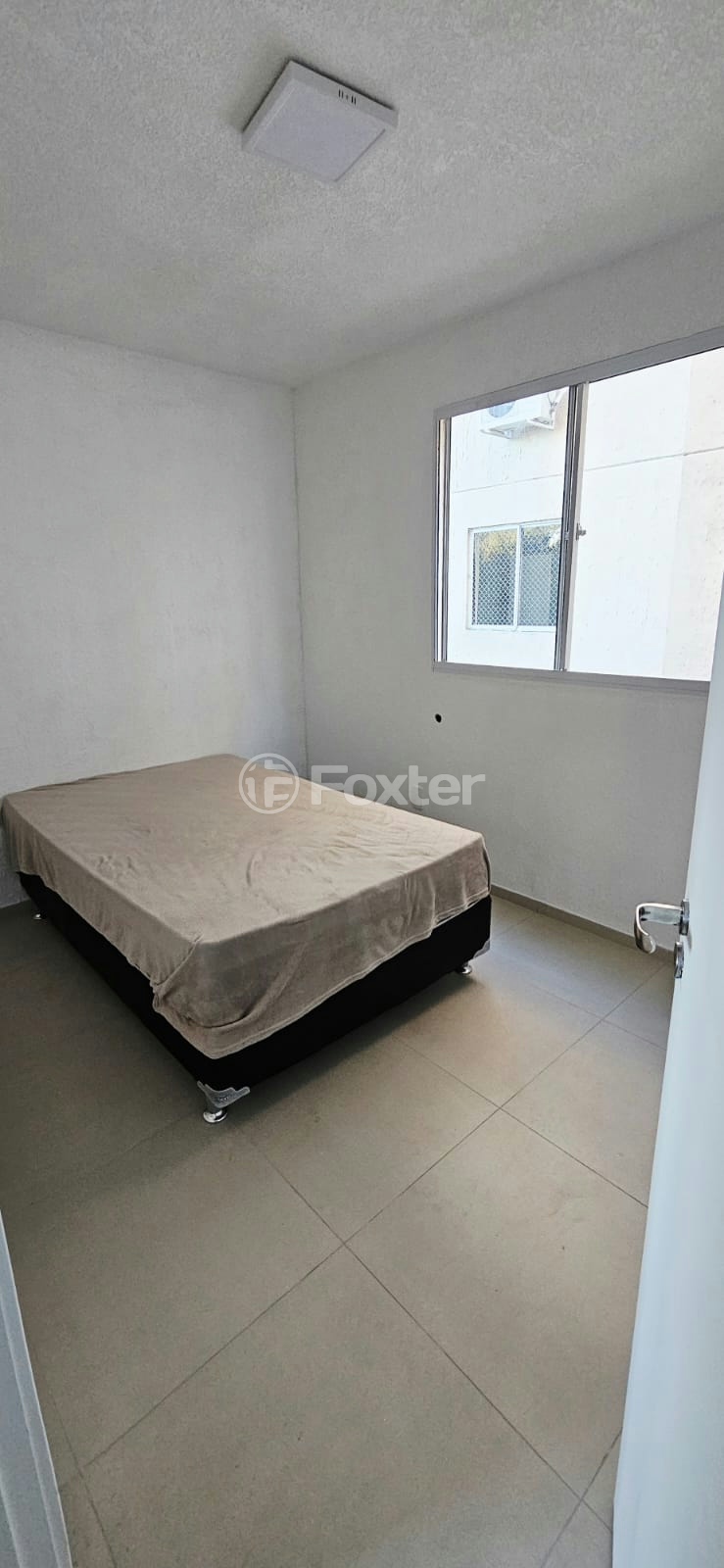 Apartamento à venda com 2 quartos, 41m² - Foto 2