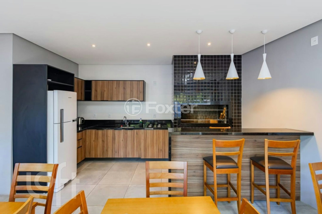 Apartamento à venda com 2 quartos, 84m² - Foto 1