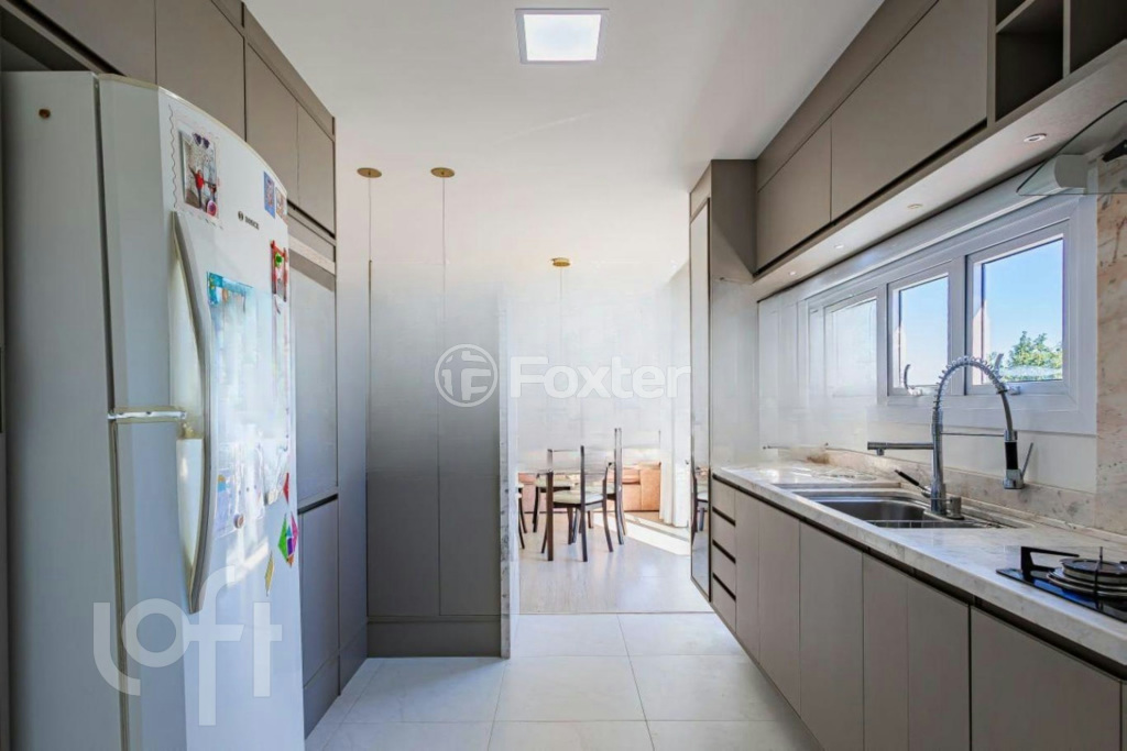 Apartamento à venda com 2 quartos, 84m² - Foto 2